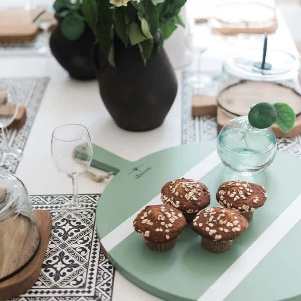 Laurel Green Round Charcuterie Board - Thumbnail 4